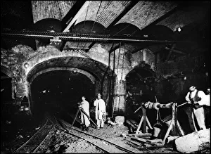 Works for the construction of metro line 1 - photography, 1898, Private collection Works for the construction of metro line 1 - photography, 1898, Private collection