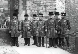 Yeoman Warders of the Tower of London (b/w photo) Yeoman Warders of the Tower of London (b/w photo)