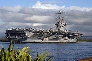 Aircraft carrier USS Abraham Lincoln arrives in Pearl Harbor, Hawaii Aircraft carrier USS Abraham Lincoln arrives in Pearl Harbor, Hawaii