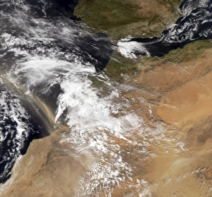 Dust plumes off the Moroccan coast Dust plumes off the Moroccan coast