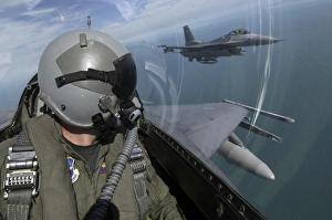 F-16 Fighting Falcons flying over southern Florida F-16 Fighting Falcons flying over southern Florida