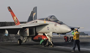 An F/A-18E Super Hornet moving to the catapult aboard USS George H.W. Bush An F/A-18E Super Hornet moving to the catapult aboard USS George H.W. Bush