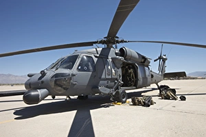 HH-60G Pave Hawk with pararescuemen equipment HH-60G Pave Hawk with pararescuemen equipment