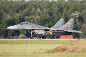 Hungarian Air Force MiG-29A landing on the runway Hungarian Air Force MiG-29A landing on the runway