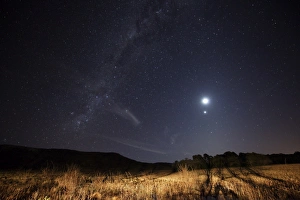 The Milky Way, the Moon, Venus and Spica after twilight in Azul, Argentina The Milky Way, the Moon, Venus and Spica after twilight in Azul, Argentina