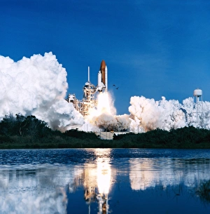 Space Shuttle Launch Prints: Space Shuttle Launch