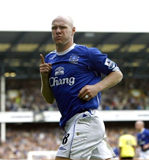 Andrew Johnson celebrates scoring the first goal for Everton Andrew Johnson celebrates scoring the first goal for Everton