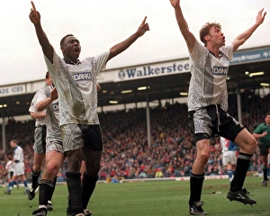 Players staff/duncan ferguson/daniel amokachi duncan ferguson celebrate Players staff/duncan ferguson/daniel amokachi duncan ferguson celebrate