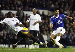 Everton v Bolton - Mikel Arteta scores his teams first goal Everton v Bolton - Mikel Arteta scores his teams first goal