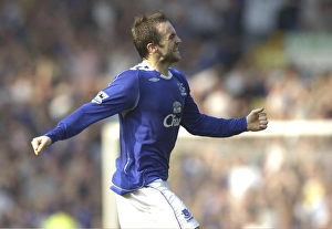 Everton v Charlton Athletic James McFadden celebrates his goal for 2-1 Everton v Charlton Athletic James McFadden celebrates his goal for 2-1
