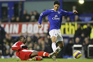 Previous seasons/season 06 07 everton v middlesbrough/everton v middlesbrough george boateng tackles Previous seasons/season 06 07 everton v middlesbrough/everton v middlesbrough george boateng tackles