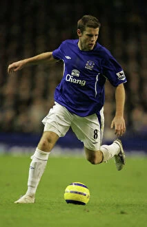 Images Dated 15th December 2005: Everton's James Beattie in Action: Mastering the Ball