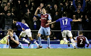 Football - Everton v Aston Villa - Barclays Premier Football - Everton v Aston Villa - Barclays Premier
