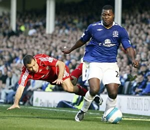 Images Dated 20th October 2007: The Intense Rivalry: Mascherano vs Yakubu - Everton vs Liverpool, Premier League 2007