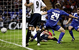 Tim Cahill scores the winning goal for Everton Tim Cahill scores the winning goal for Everton