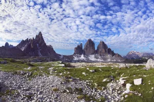 Paternkofel (left) and Tre Cime di Lavaredo mountains, Tre Cime di Lavaredo, Sexten Dolomites Paternkofel (left) and Tre Cime di Lavaredo mountains, Tre Cime di Lavaredo, Sexten Dolomites
