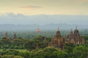 Temples in Old Bagan, UNESCO World Heritage, Mandalay State, Myanmar, Burma Temples in Old Bagan, UNESCO World Heritage, Mandalay State, Myanmar, Burma