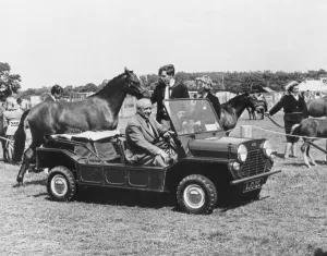 Classic Car Transport Prints: 1965 Mini Moke. Creator: Unknown