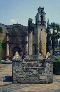Latin American Ruins Prints: 2684344