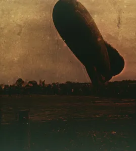 Monochrome War Images Prints: Barrage balloon, c1914-c1918
