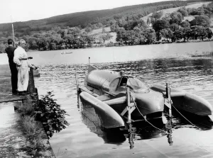 Donald Campbell Prints: Bluebird K7 at Coniston Water, Cumbria, 1958 Print
