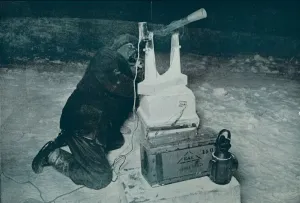 Captain Robert Falcon Scott Prints: C. S. Wright Making Observation with the Transit. 8 August 1911, (1913). Artist
