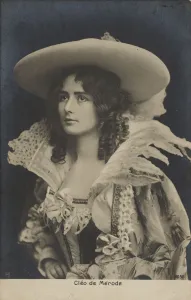 Cléo De Mérode Portrait Prints: Cleo de Merode, c. 1902