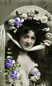 Images Dated 30th July 2007: Gladys Huxley, actress, 1908