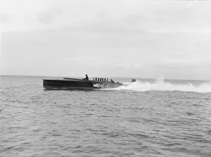 Early Air Transport History Prints: The hydroplane Maple Leaf IV, 1914. Creator: Kirk & Sons of Cowes