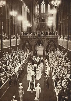 Queen Elizabeth Coronation Prints: The Procession Into The Abbey, 1937