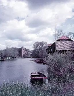 Prints of The River Great Ouse at Hemingford Grey, Huntingdonshire, c1955. In the distance is St James Church Huntingdonshire Prints: Print of The River Great Ouse at Hemingford Grey