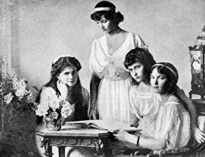 Russian Royal ladies, Tsarkoe Military Hospital, 1914 Russian Royal ladies, Tsarkoe Military Hospital, 1914