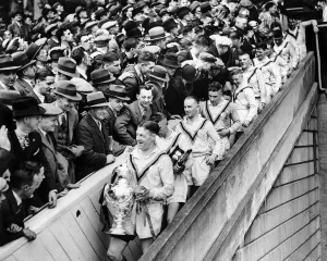 Castleford win the 1935 Rugby League cup Final at Wembley Castleford win the 1935 Rugby League cup Final at Wembley