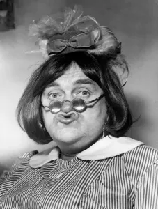 Celebrity Prints: Les Dawson in Drag Print 1978