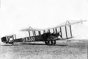 The Handley Page 0/400 long range bomber of WW1 The Handley Page 0/400 long range bomber of WW1
