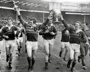 Leeds Rugby League Players with the 1968 Challenge Cup Print