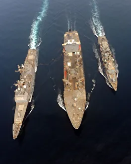 HMS St Albans and USS Philippine Sea Refuel from USNS Tippecanoe HMS St Albans and USS Philippine Sea Refuel from USNS Tippecanoe
