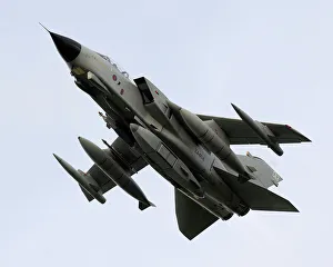 Tornado GR4 with Raptor Reconnaissance Pod Tornado GR4 with Raptor Reconnaissance Pod
