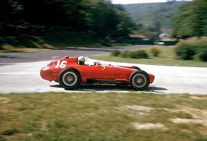 Images Dated 22nd August 2012: 1957 French Grand Prix - Maurice Trintignant: Maurice Trintignant