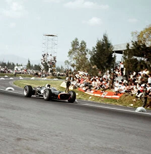 Images Dated 29th January 2010: 1966 Mexican Grand Prix