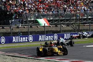 Images Dated 11th September 2010: 2010 GP2 Series. Round 9