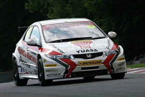Images Dated 4th June 2011: 2011 British Touring Car Championship