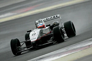 Images Dated 8th December 2004: Paul di Resta Bahrain F3 Superprix 8th-10th Demceber 2004 World Copyright Jakob Ebrey/LAT