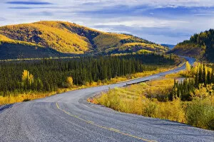 Alaska Highway Collection: Alaska Highway Near Beaver Creek And Fall Colours, Yukon