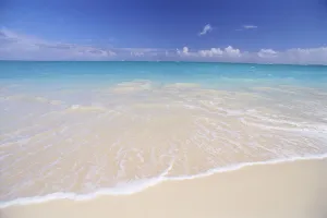 Hawaii, Beautiful White Sand Beach With Turquoise Water, Blue Sky Hawaii, Beautiful White Sand Beach With Turquoise Water, Blue Sky