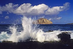 Hawaii, Oahu, Waves Breaking On Lava Rock Coast At Makapu' Hawaii, Oahu, Waves Breaking On Lava Rock Coast At Makapu'