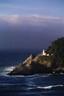 Oregon, Devils Elbow State Park, Heceta Head Lighthouse Overlooking Ocean And Waves Oregon, Devils Elbow State Park, Heceta Head Lighthouse Overlooking Ocean And Waves