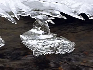 Starship, Massachusetts, Seekonk, Caratunk Wildlife Refuge, Close-Up Of Ice Melting Over Stream Starship, Massachusetts, Seekonk, Caratunk Wildlife Refuge, Close-Up Of Ice Melting Over Stream