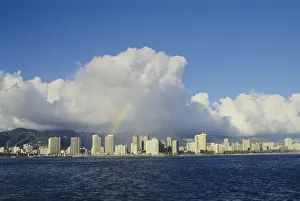 USA, Hawaii, Oahu, Rainbow over Waikiki; Honolulu USA, Hawaii, Oahu, Rainbow over Waikiki; Honolulu