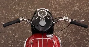 1967 Triumph Thunderbird motor cycle instruments handle bars 1967 Triumph Thunderbird motor cycle instruments handle bars